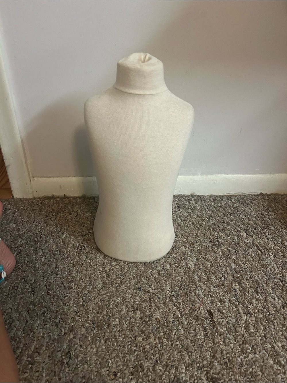 Neutral Cream Jewelry Bust Display - Home Accents